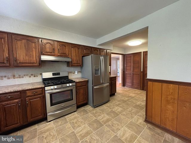 215 E STEELMAN AVE, Northfield, NJ 08225