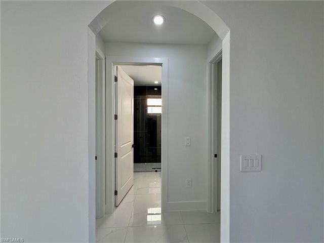 2906 29th ST SW, Lehigh Acres, FL 33976