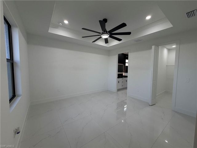 2906 29th ST SW, Lehigh Acres, FL 33976