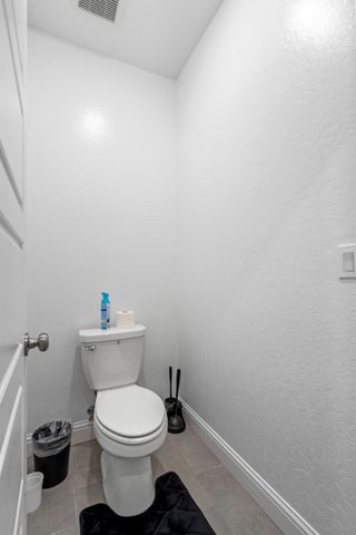 6436 E Ramona Way, Fresno, CA 93727