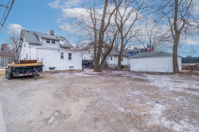 127 W Parent Avenue, Royal Oak, MI 48067