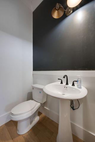 3213 Carolina Ave, Centerville, TN 37033