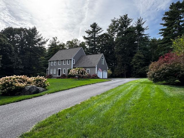 4 Brookside Ln, Sterling, MA 01564