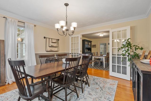 4 Brookside Ln, Sterling, MA 01564