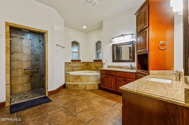 709 WOODFIELD Drive, El Paso, TX 79932