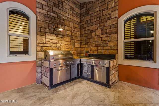 709 WOODFIELD Drive, El Paso, TX 79932