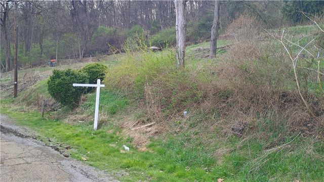 1707 West Ave, Beaver Falls, PA 15010
