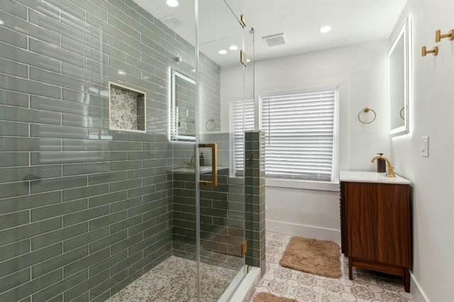 125 NW 3rd Avenue, Delray Beach, FL 33444