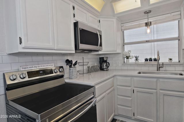 111 S GREENFIELD Road 557, Mesa, AZ 85206