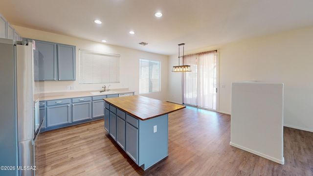 314 W Vuelta Friso, Sahuarita, AZ 85629