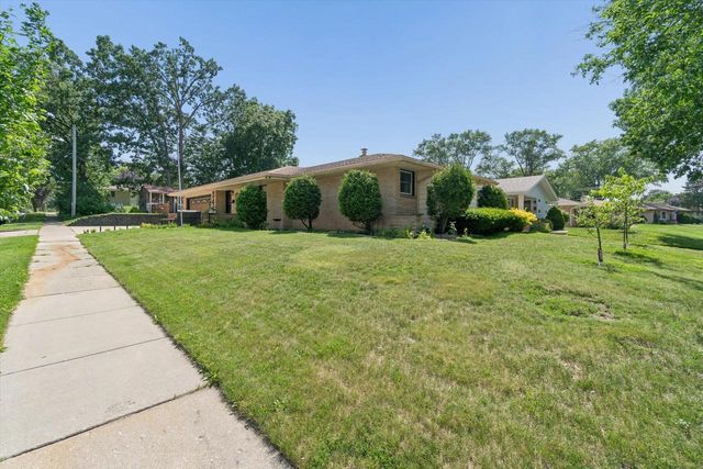 3401 S 88th STREET, Milwaukee, WI 53227