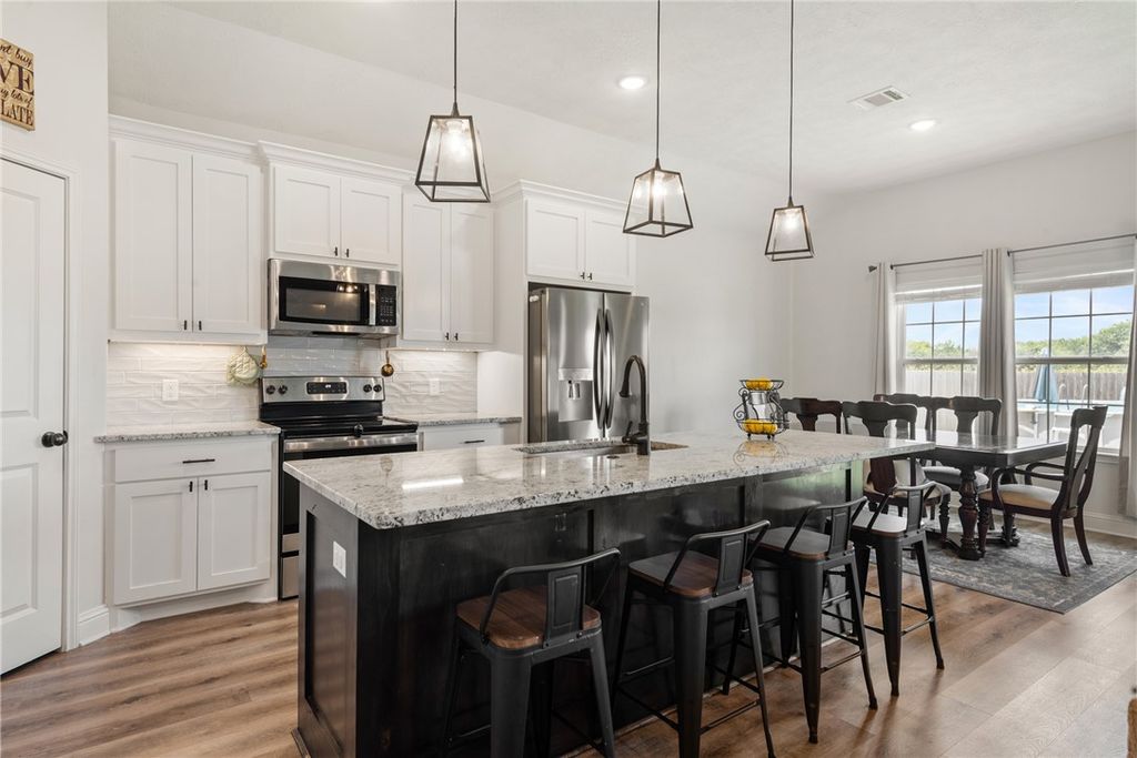 401 Brazos Bend, Snook, TX 77878 — photo 5