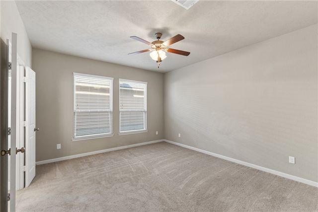 2032 Stubbs Drive, Bryan, TX 77807