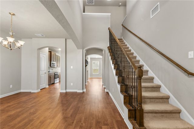 2032 Stubbs Drive, Bryan, TX 77807