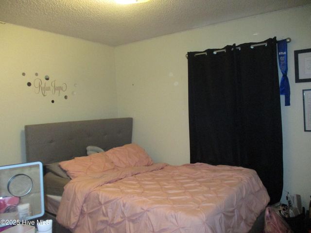 9260 Mcleod Road, Laurinburg, NC 28352