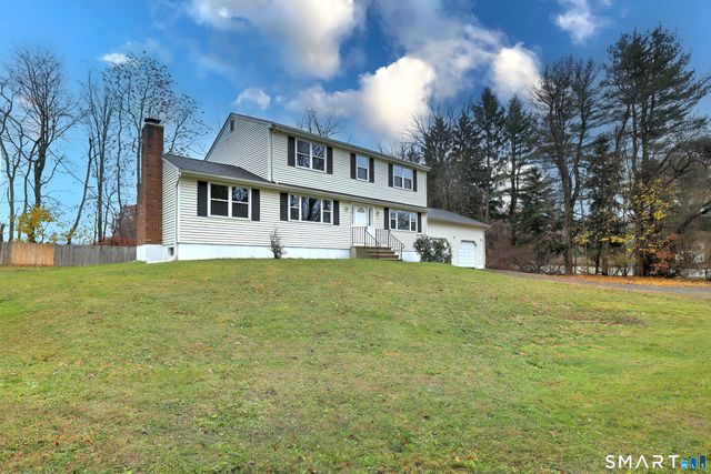 50 Bassett Road, North Haven, CT 06473