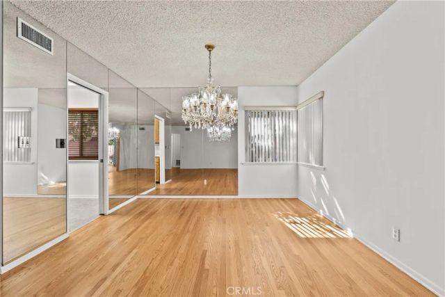 15933 Tupper Street, North Hills, CA 91343