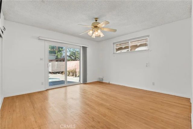 15933 Tupper Street, North Hills, CA 91343