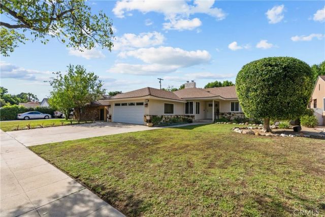 15933 Tupper Street, North Hills, CA 91343