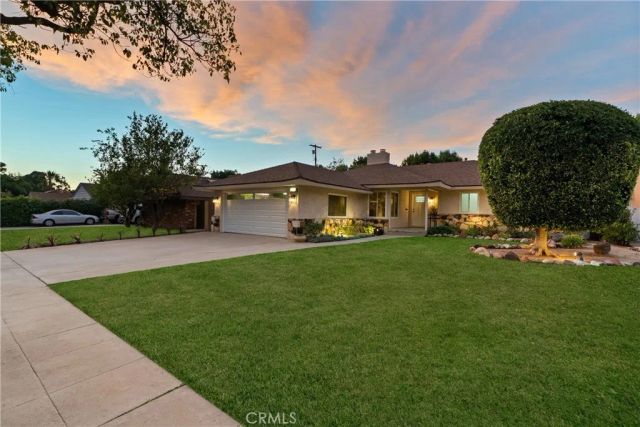 15933 Tupper Street, North Hills, CA 91343