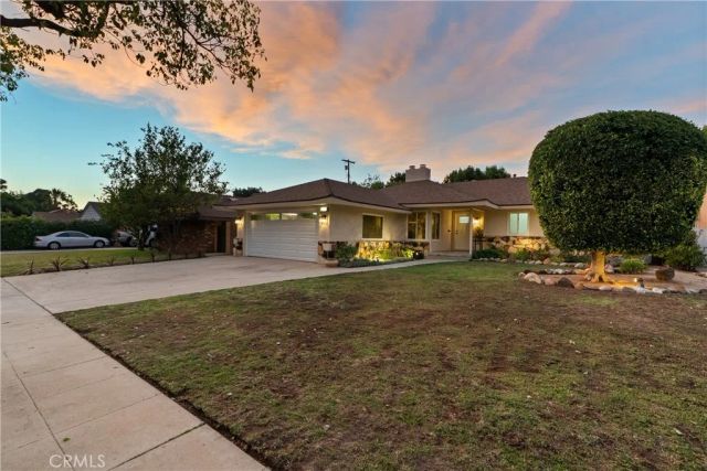 15933 Tupper Street, North Hills, CA 91343