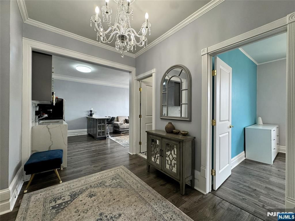 16 Forest Street 404, Montclair, NJ 07042