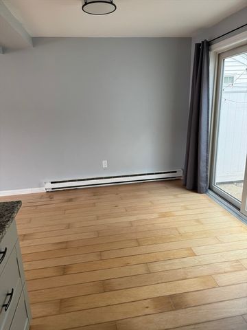 3 Ba Dr G, North Attleboro, MA 02760