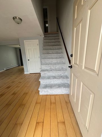 3 Ba Dr G, North Attleboro, MA 02760