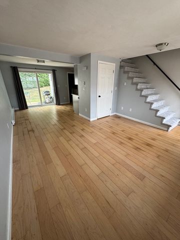3 Ba Dr G, North Attleboro, MA 02760