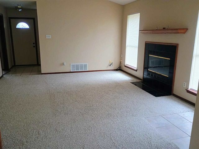 4908 SE Randolph Rd, Lawton, OK 73501