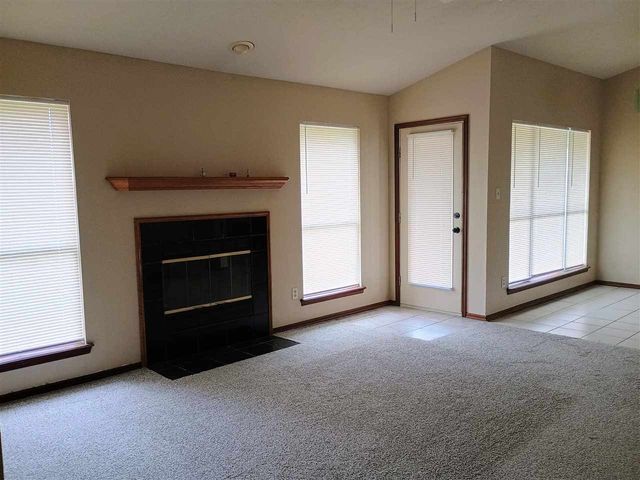 4908 SE Randolph Rd, Lawton, OK 73501