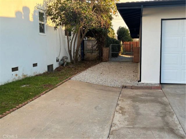 35211 Elm Lane, Yucaipa, CA 92399