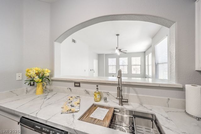 9975 Peace Way 1020, Las Vegas, NV 89147