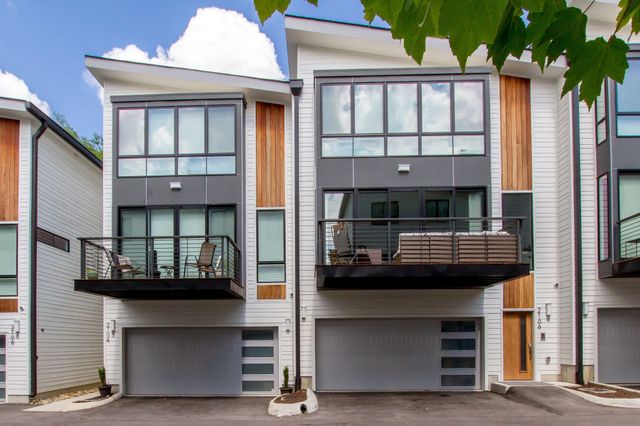 2106 9th Ave N Apt 4, Nashville, TN 37208