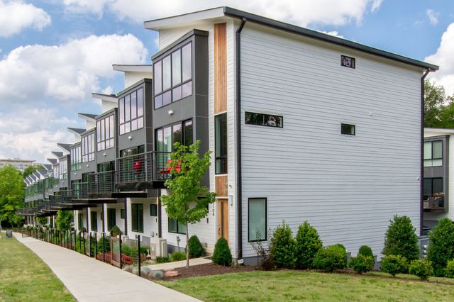 2106 9th Ave N Apt 4, Nashville, TN 37208