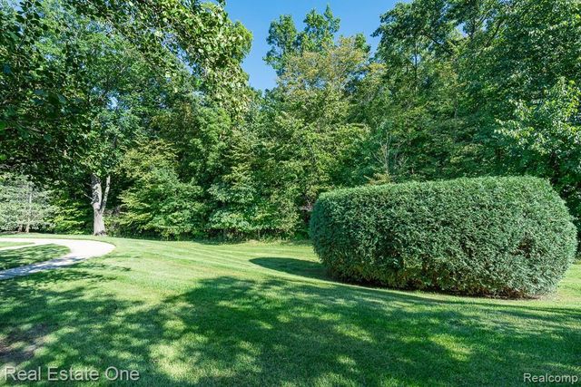 3491 Tremonte Circle, Rochester, MI 48306