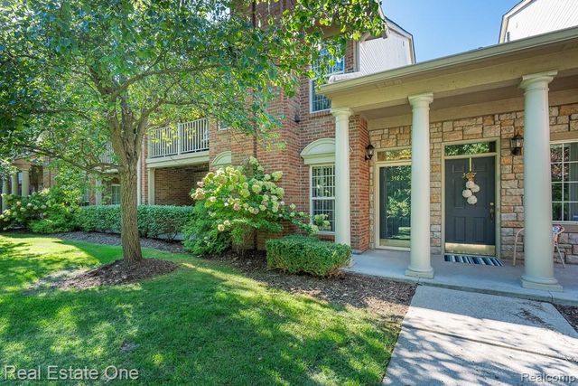 3491 Tremonte Circle, Rochester, MI 48306
