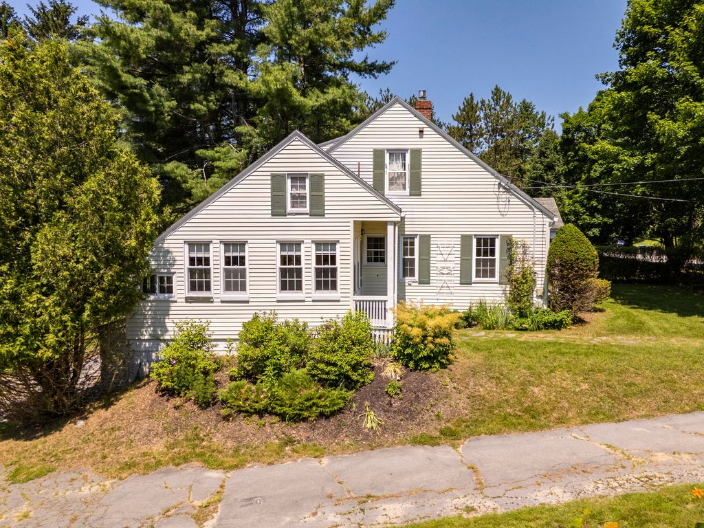 208 Falmouth Road, Falmouth, ME 04105 — photo 4