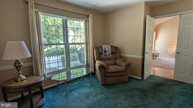 1634 MCNELIS DR, Southampton, PA 18966