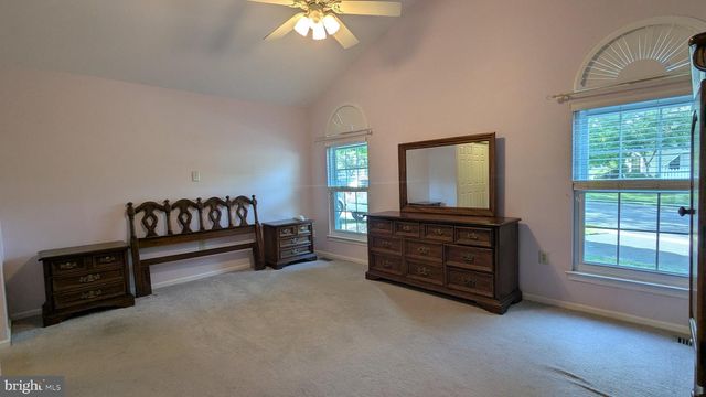 1634 MCNELIS DR, Southampton, PA 18966