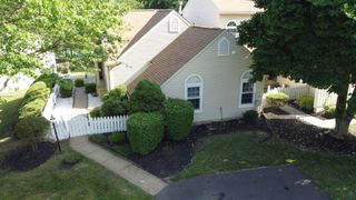 1634 MCNELIS DR, Southampton, PA 18966