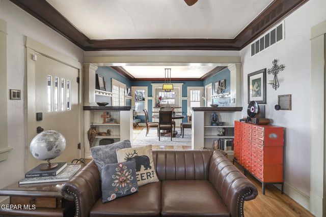 2901 Grant Avenue, El Paso, TX 79930