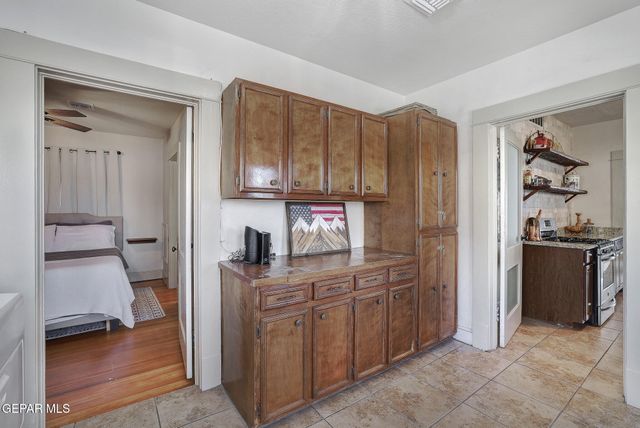 2901 Grant Avenue, El Paso, TX 79930