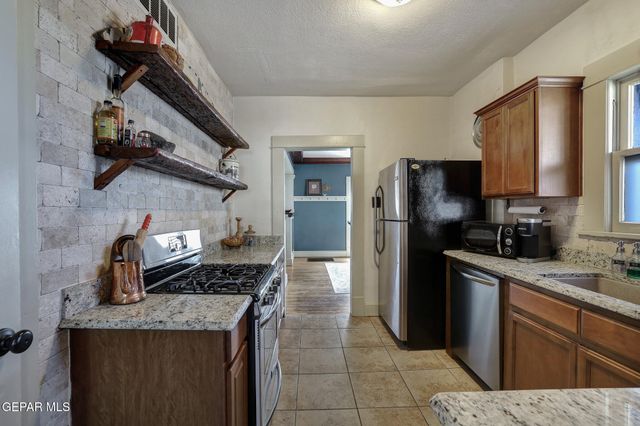 2901 Grant Avenue, El Paso, TX 79930