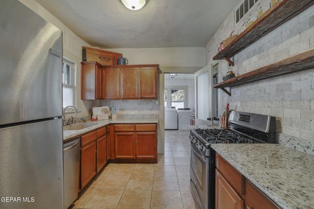 2901 Grant Avenue, El Paso, TX 79930