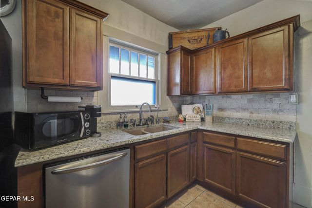 2901 Grant Avenue, El Paso, TX 79930