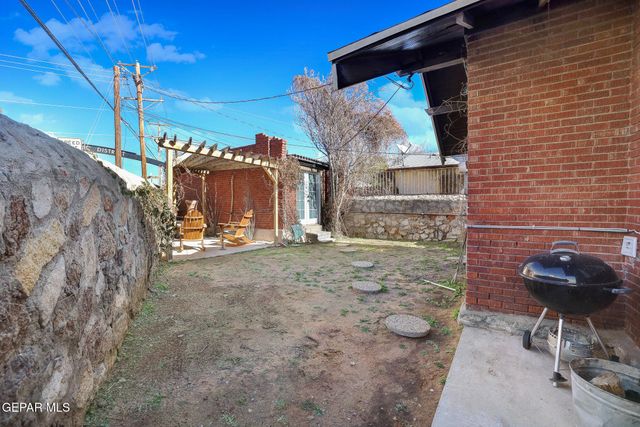 2901 Grant Avenue, El Paso, TX 79930