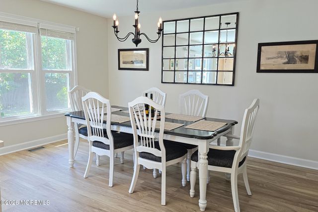 137 Bowline Road, Manahawkin, NJ 08050
