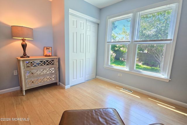 137 Bowline Road, Manahawkin, NJ 08050