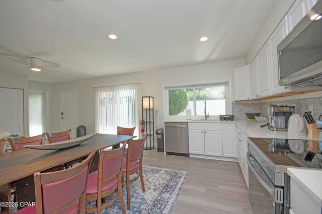 5524 Sunset Avenue, Panama City, FL 32408